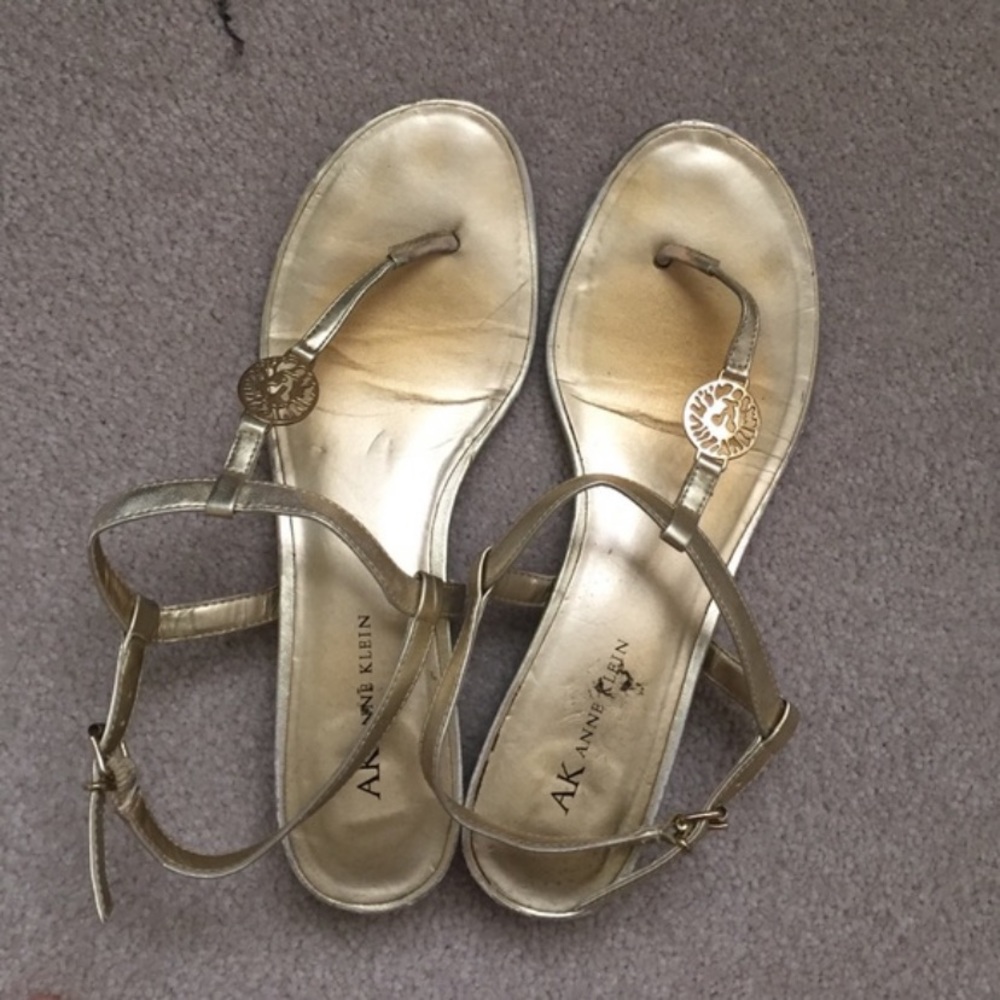 Anne Klein - Picture 2 of 2